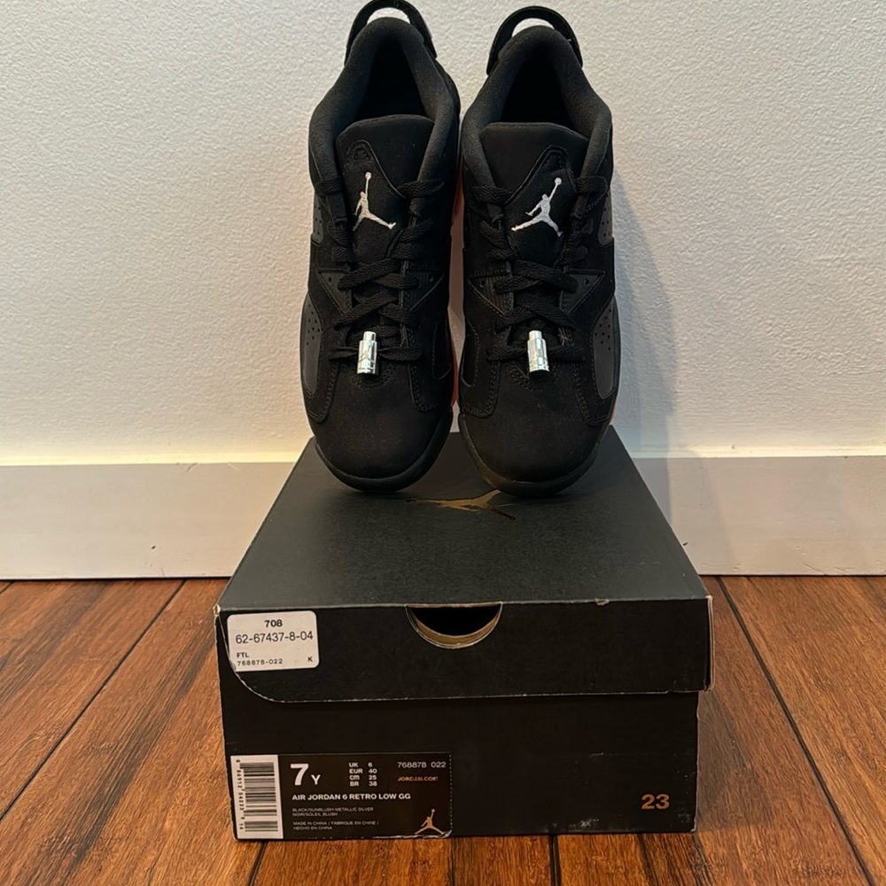 Air Jordan 6 Retro Low GG - 7Y - 768878-022 Black Sunblush Silver VI GS BG OG